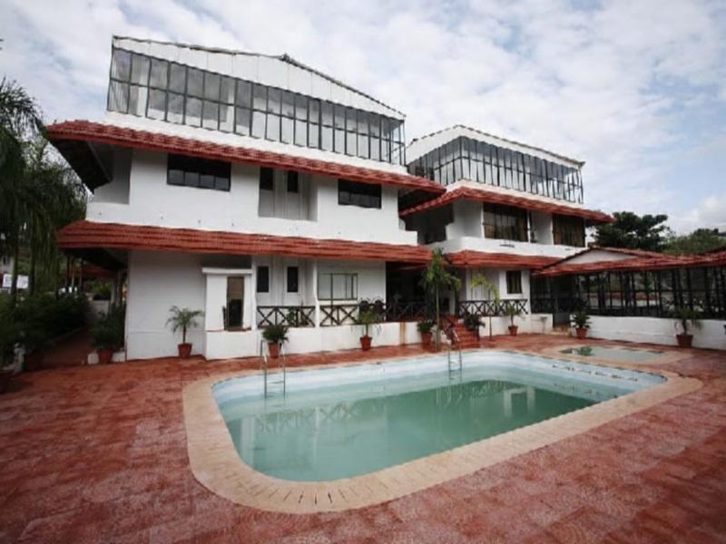 Sky Blue Resort 罗纳瓦拉 外观 照片